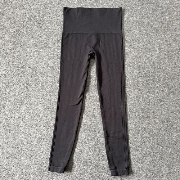 SPANX Seamless Women’s Black Leggings Size Medium - Picture 1 of 6